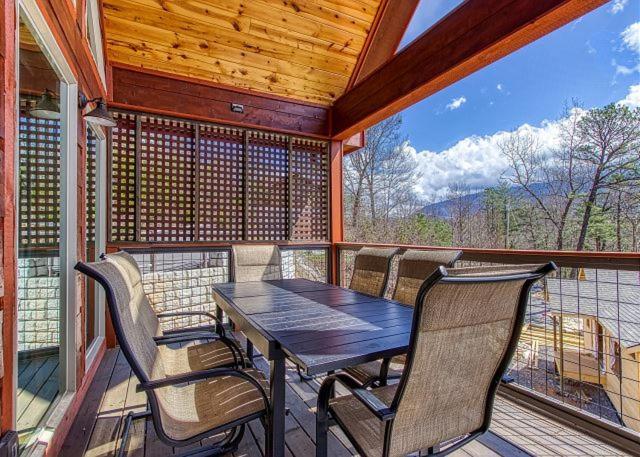 Tennessee Roots By Stony Brook Cabins Gatlinburg Exterior photo